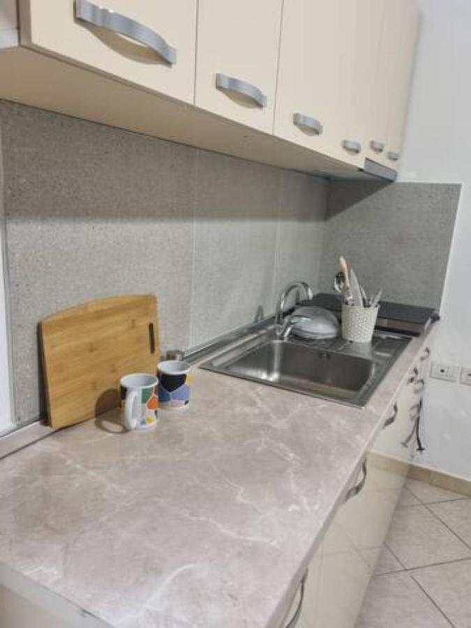 #Beautiful New Apartment,Studio- Close Tirana City Center Exterior photo